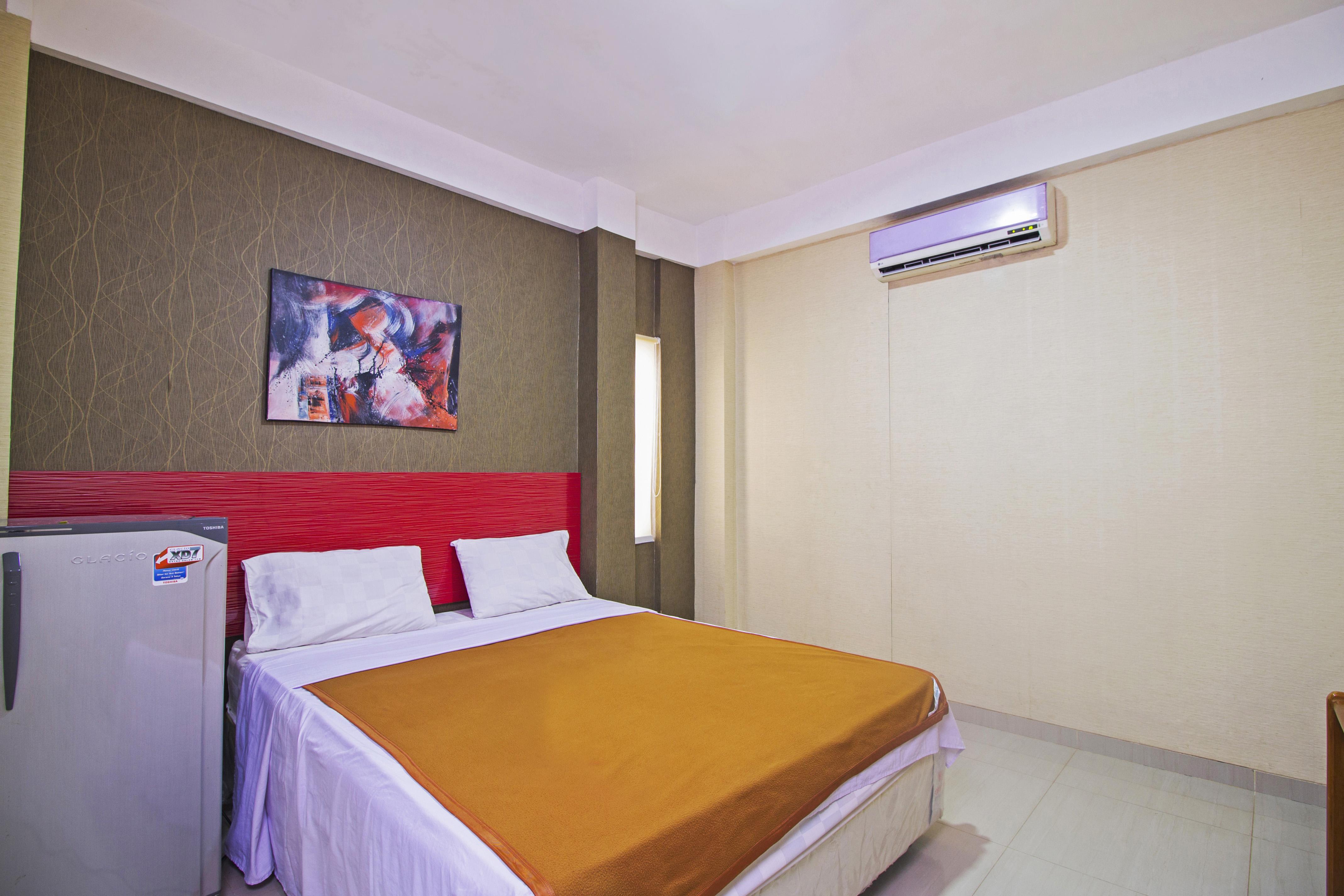 เรดดอร์ซ เนียร์ จิลันดัก ทาวน์ สแควร์ Hotel จาการ์ตา ภายนอก รูปภาพ