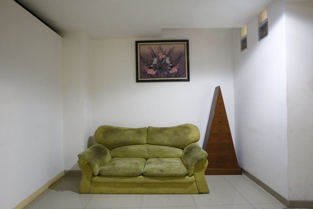 เรดดอร์ซ เนียร์ จิลันดัก ทาวน์ สแควร์ Hotel จาการ์ตา ภายนอก รูปภาพ