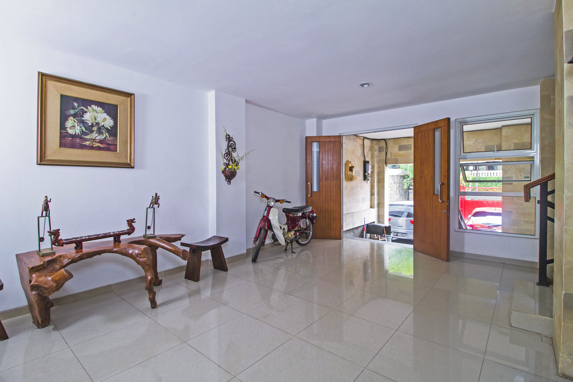 เรดดอร์ซ เนียร์ จิลันดัก ทาวน์ สแควร์ Hotel จาการ์ตา ภายนอก รูปภาพ